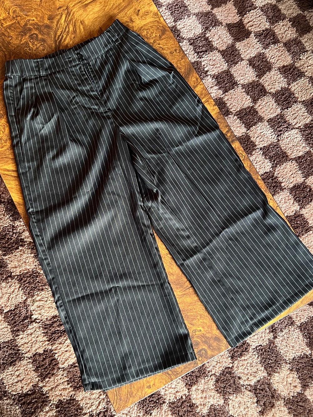 Wide-Leg Pinstripe Capris